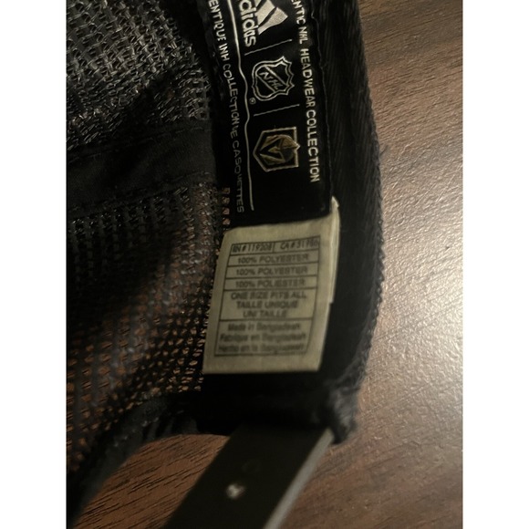 Vegas Golden Knights adidas Snapback Hat Trucker Hat Back - Picture 7 of 9